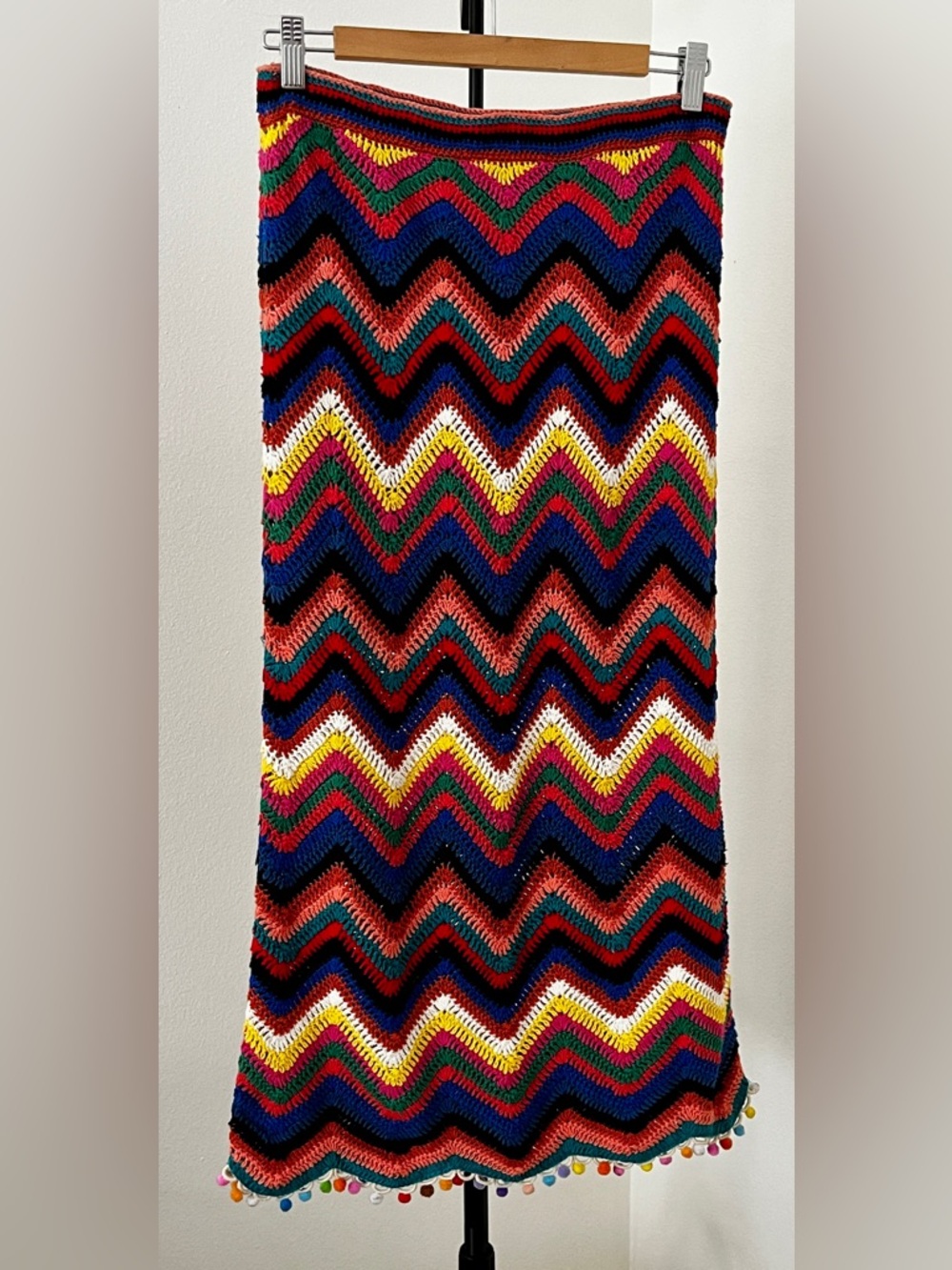 FARM Rio Multicolor Crochet Zigzag Midi Skirt - Picture 11 of 16